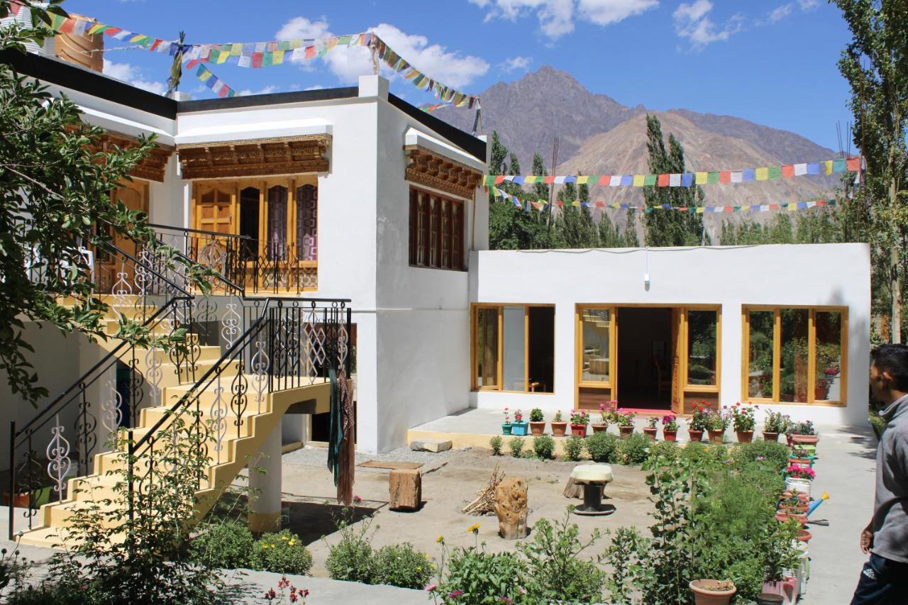 Sernang Homestay Hundar Εξωτερικό φωτογραφία